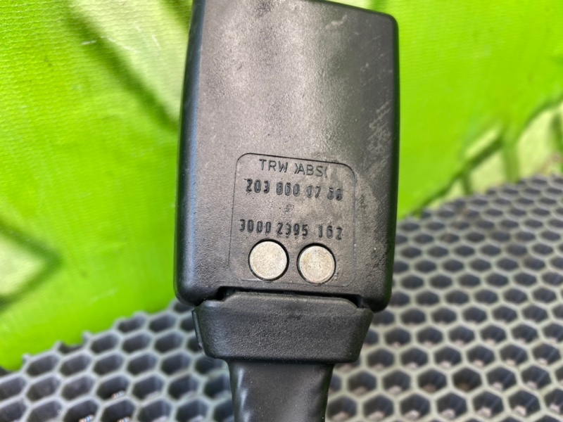 Замок ремня безопасности, 1000 рублей, Калининград