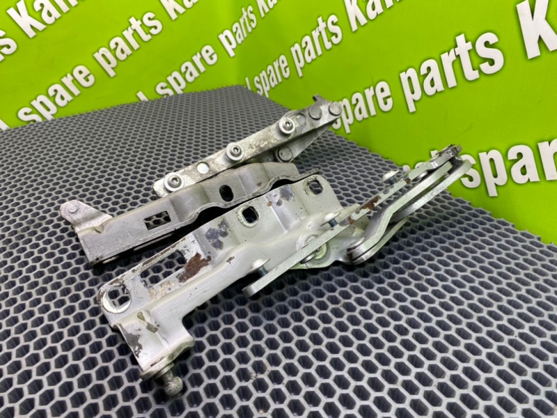 Петли капота, 2100 рублей, Калининград