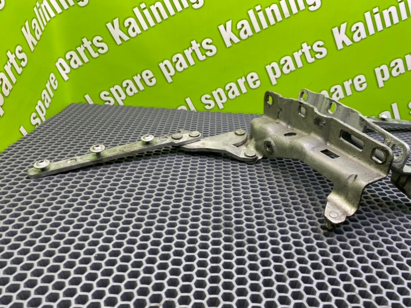 Петли капота, 2100 рублей, Калининград