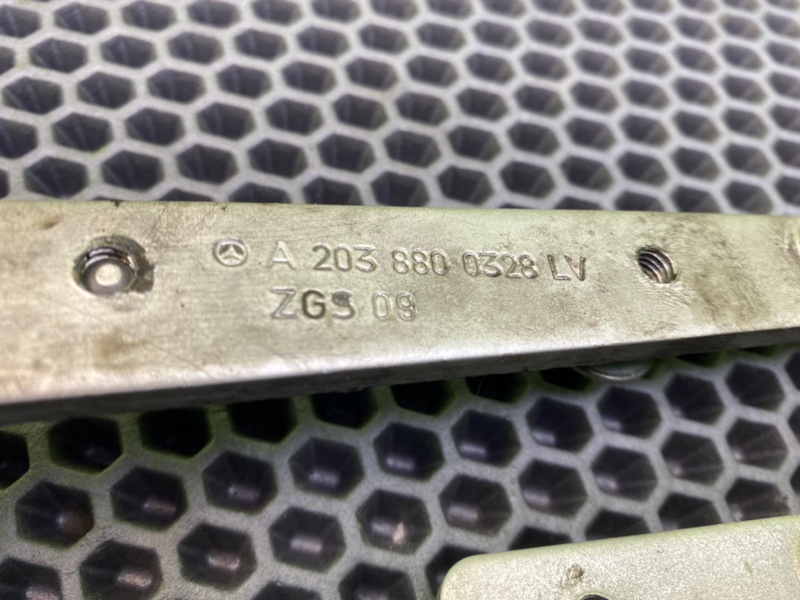 Петли капота, 2100 рублей, Калининград