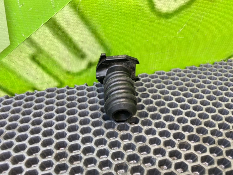 Крепление запасного колеса, 800 рублей, Калининград