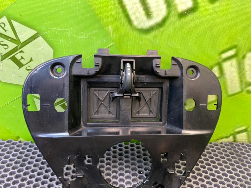 Кронштейн, 1000 рублей, Калининград