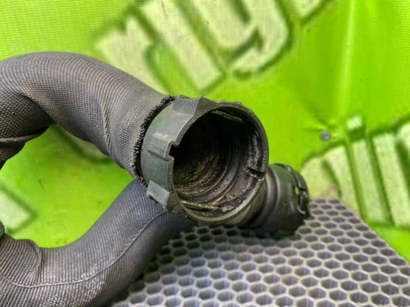 Патрубок, 2200 рублей, Калининград