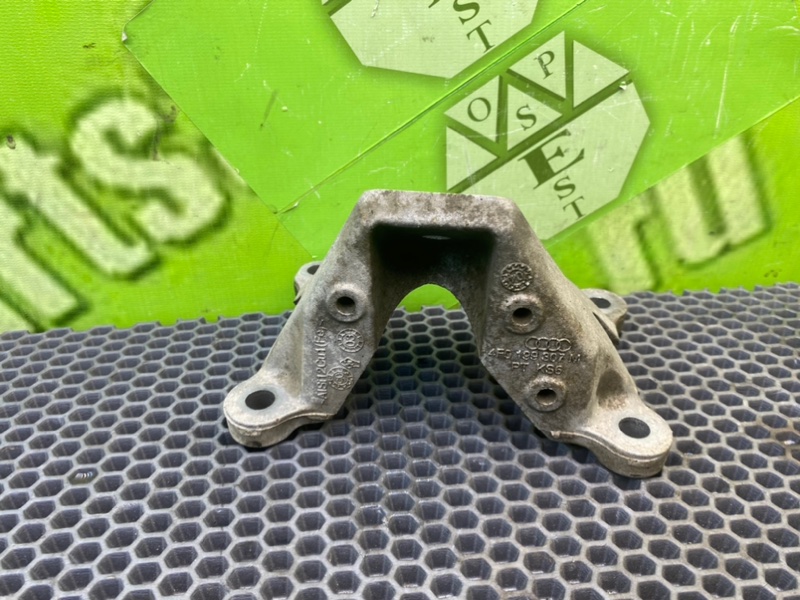 Кронштейн двигателя, 1600 рублей, Калининград