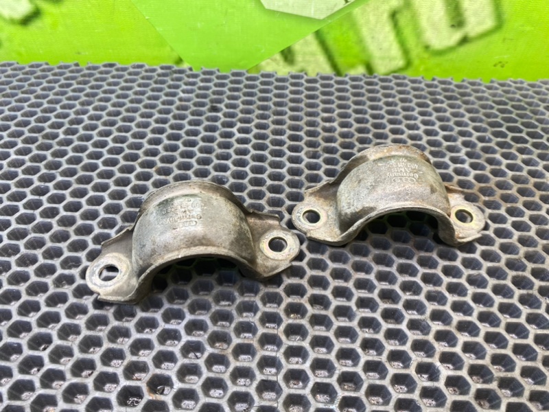 Скобы стабилизатора, 1000 рублей, Калининград