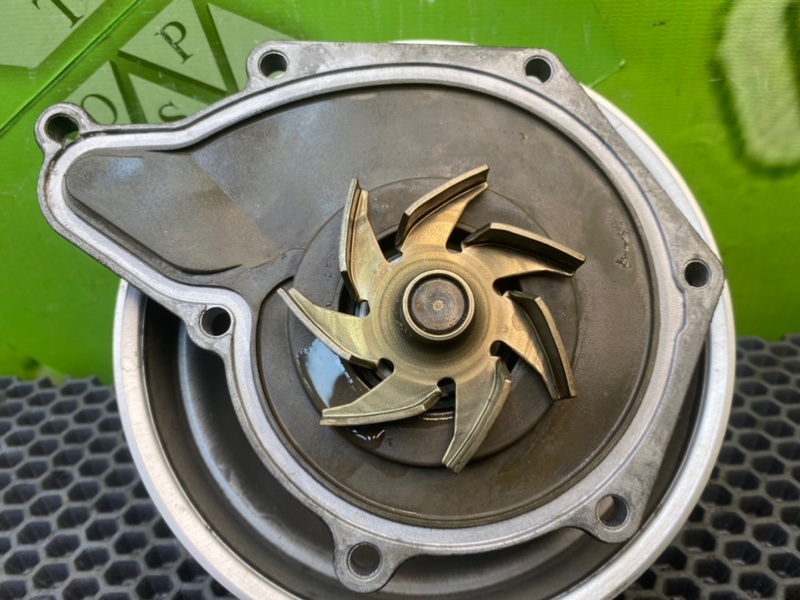 Помпа, 2600 рублей, Калининград