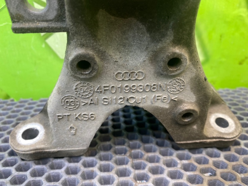 Кронштейн двигателя, 1600 рублей, Калининград