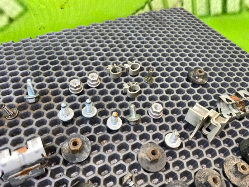 Болты салона, 1500 рублей, Калининград