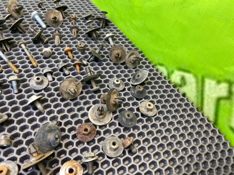 Болты, 2200 рублей, Калининград