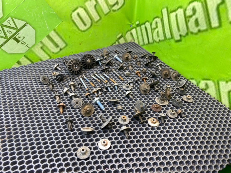 Болты, 2200 рублей, Калининград