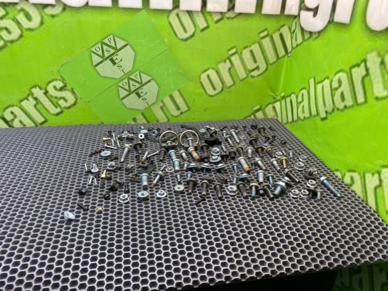 Болты салона, 2200 рублей, Калининград