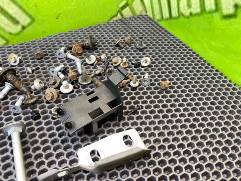 Болты, 1200 рублей, Калининград