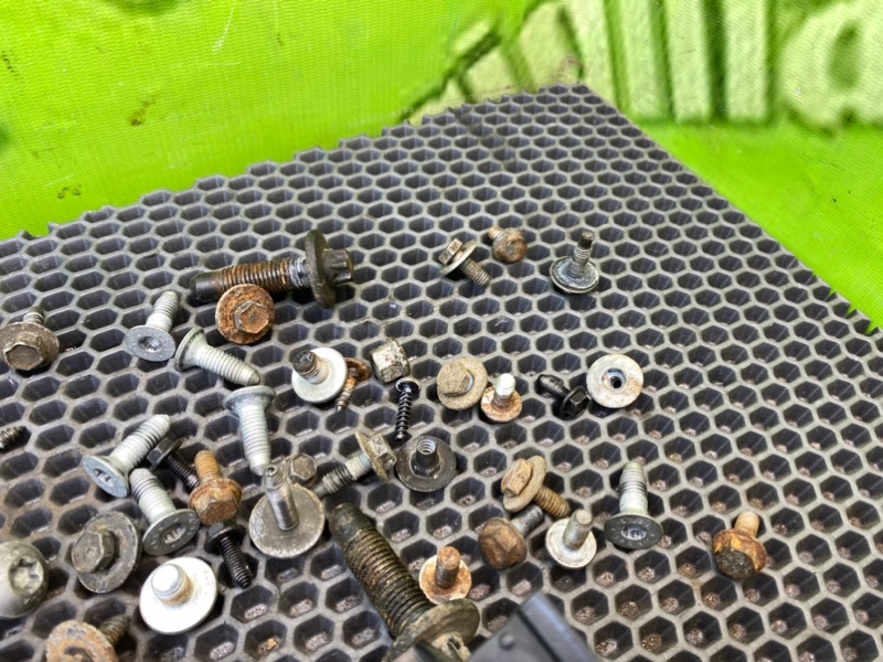 Болты, 1200 рублей, Калининград