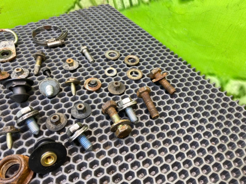 Болты подрамника, 2200 рублей, Калининград