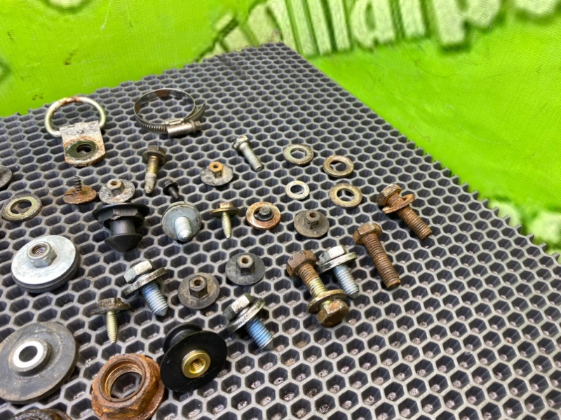 Болты подрамника, 2200 рублей, Калининград