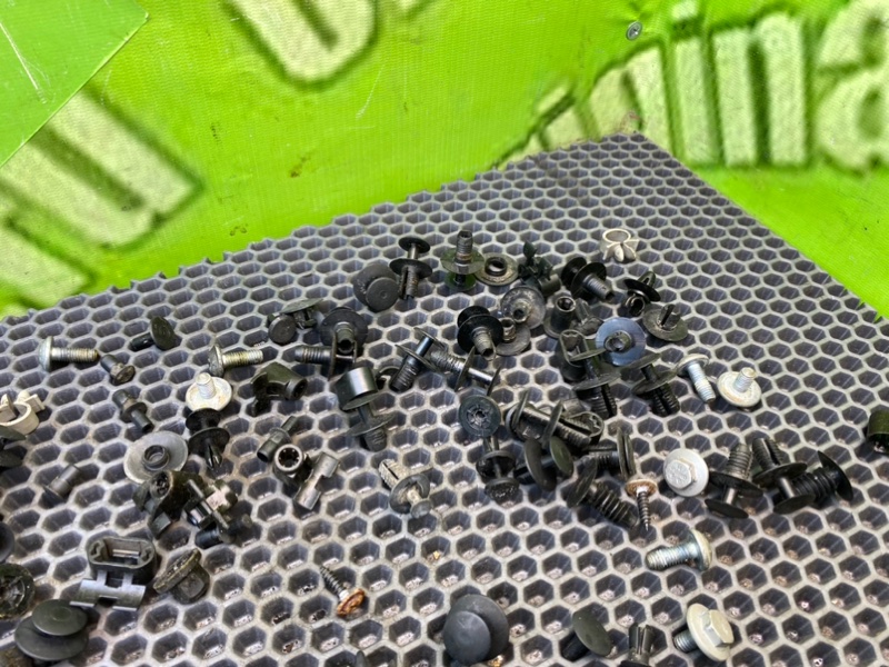 Болты, 1700 рублей, Калининград