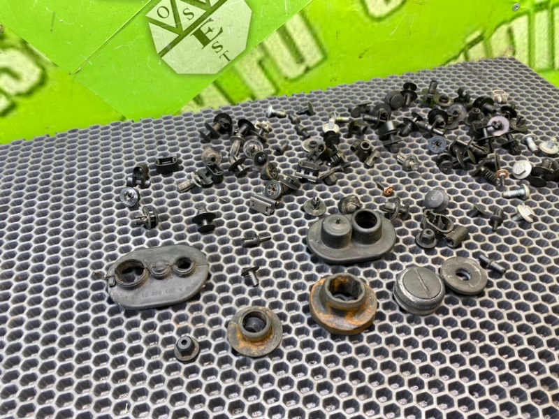 Болты, 1700 рублей, Калининград