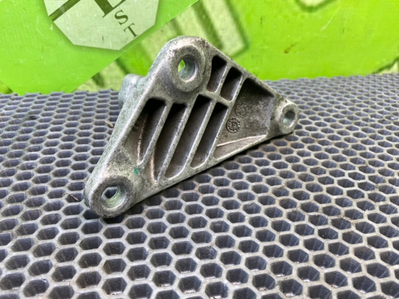 Кронштейн двигателя, 800 рублей, Калининград