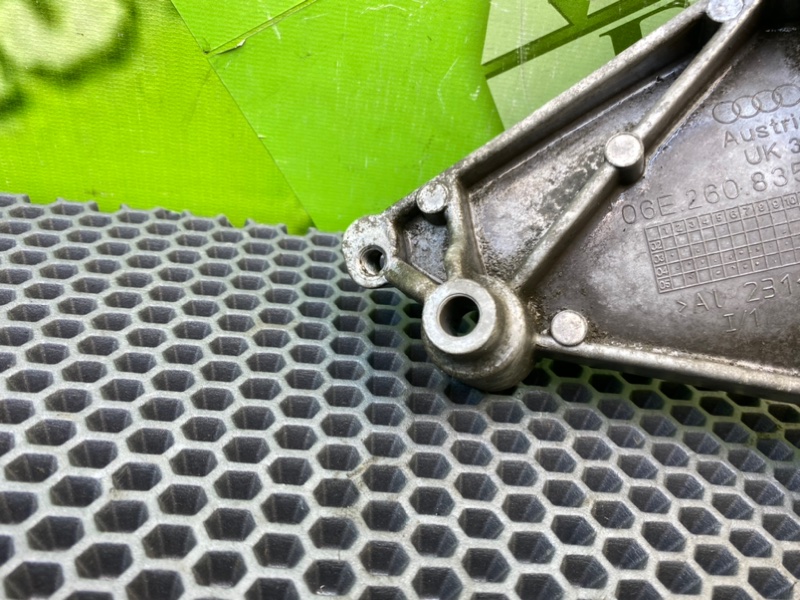 Кронштейн компрессора кондиционера, 700 рублей, Калининград