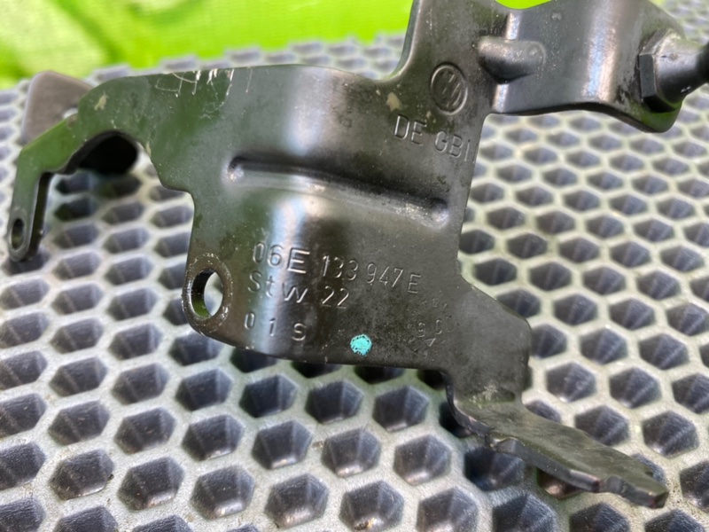 Кронштейн, 600 рублей, Калининград