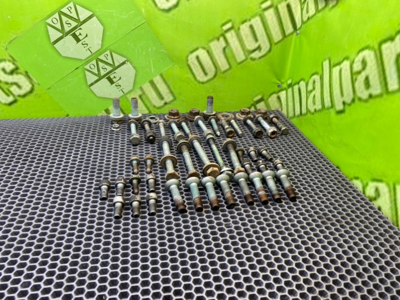 Болты подвески, 1800 рублей, Калининград