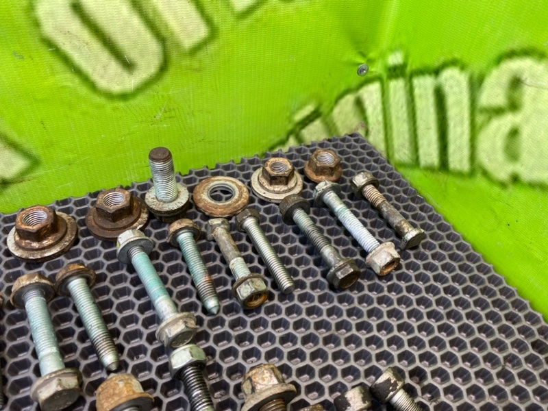 Болты подвески, 1800 рублей, Калининград