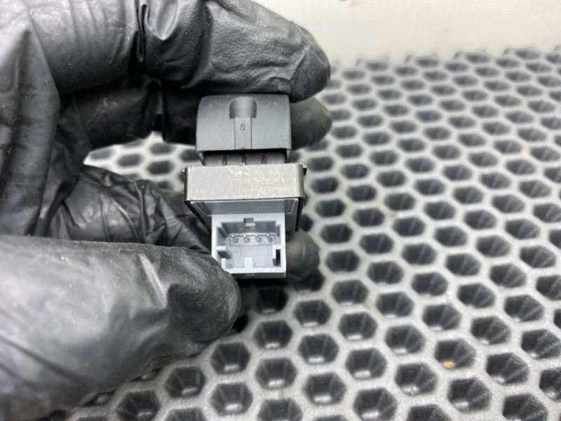 Кнопка эсп, 600 рублей, Калининград