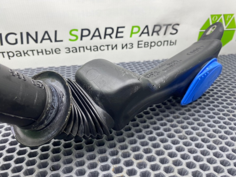 Горловина бачка стеклоомывателя, 1000 рублей, Калининград