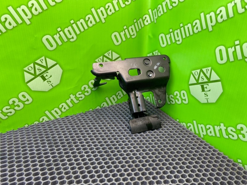 Замок капота, 1500 рублей, Калининград