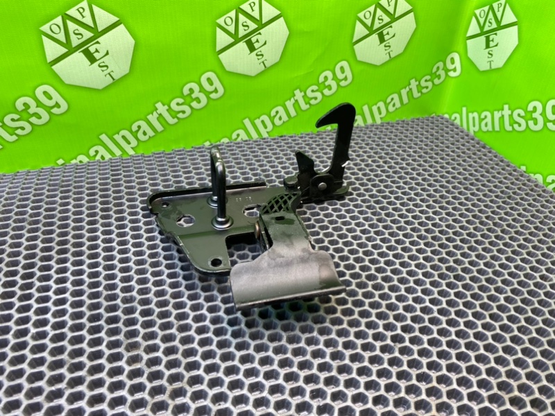 Замок капота, 1500 рублей, Калининград