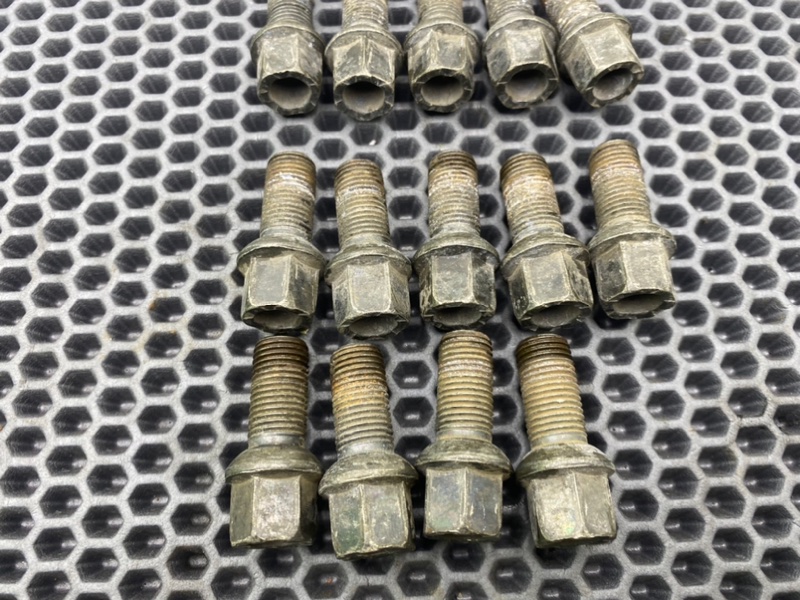 Колесные болты, 2200 рублей, Тверь