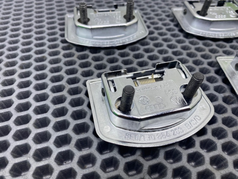 Кронштейн, 500 рублей, Калининград