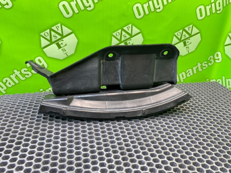 Кронштейн бампера, 1300 рублей, Калининград