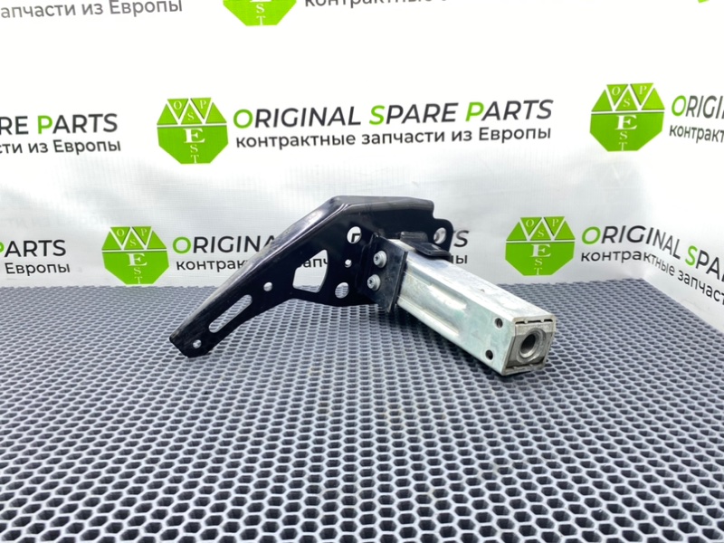 Кронштейн усилителя бампера, 1600 рублей, Калининград