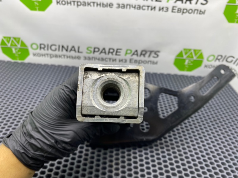 Кронштейн усилителя бампера, 1600 рублей, Калининград