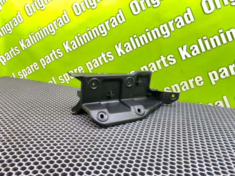 Кронштейн бампера, 1000 рублей, Калининград