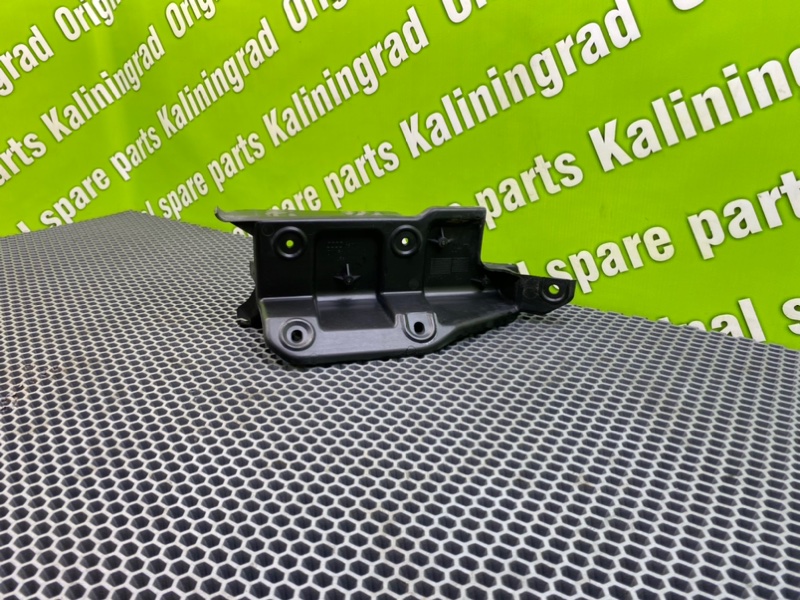 Кронштейн бампера, 1000 рублей, Калининград