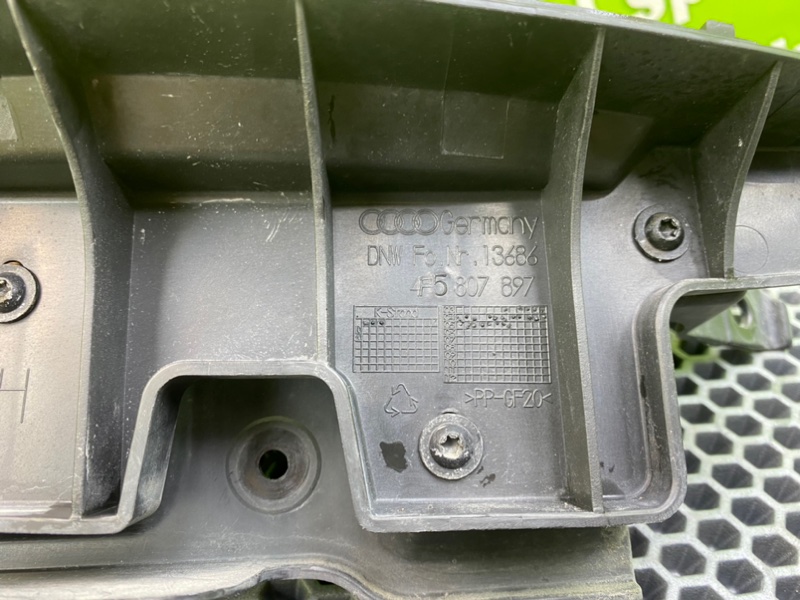 Кронштейн бампера, 1000 рублей, Калининград