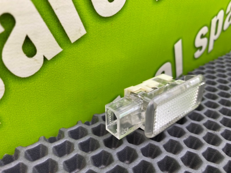 Плафон подсветки багажника, 700 рублей, Калининград