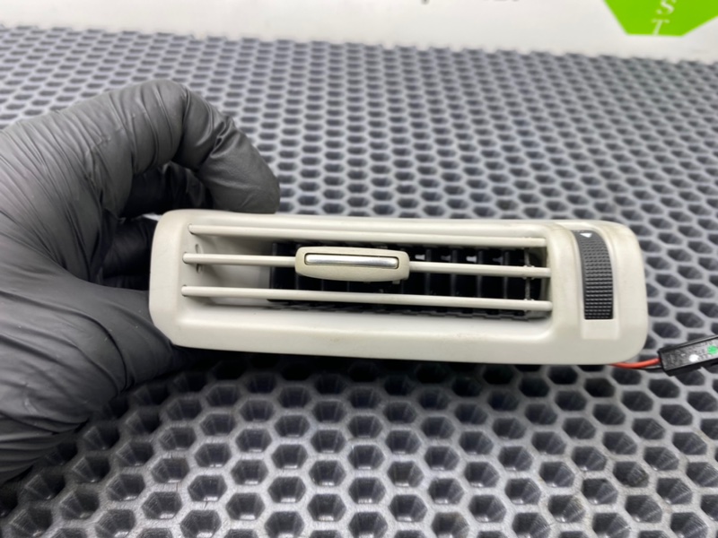 Дефлектор воздушный, 1000 рублей, Калининград