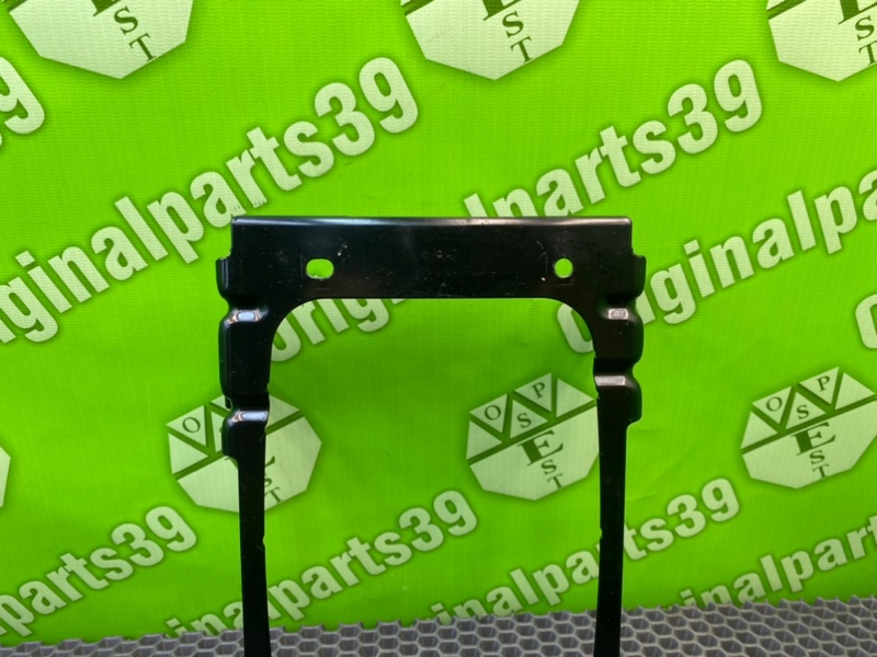 Кронштейн, 700 рублей, Калининград