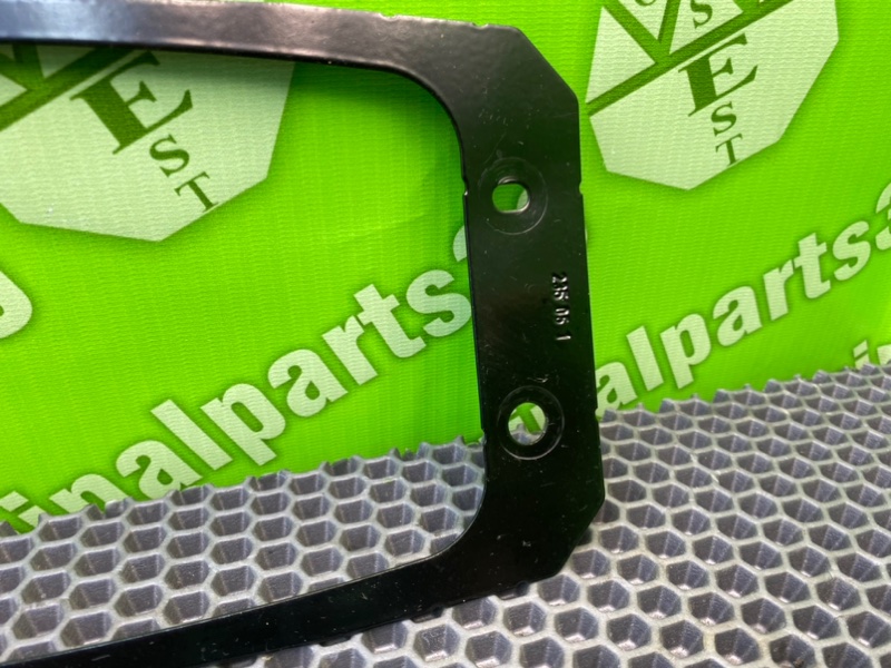 Кронштейн, 700 рублей, Калининград