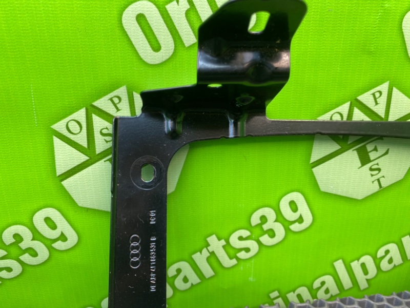 Кронштейн, 700 рублей, Калининград