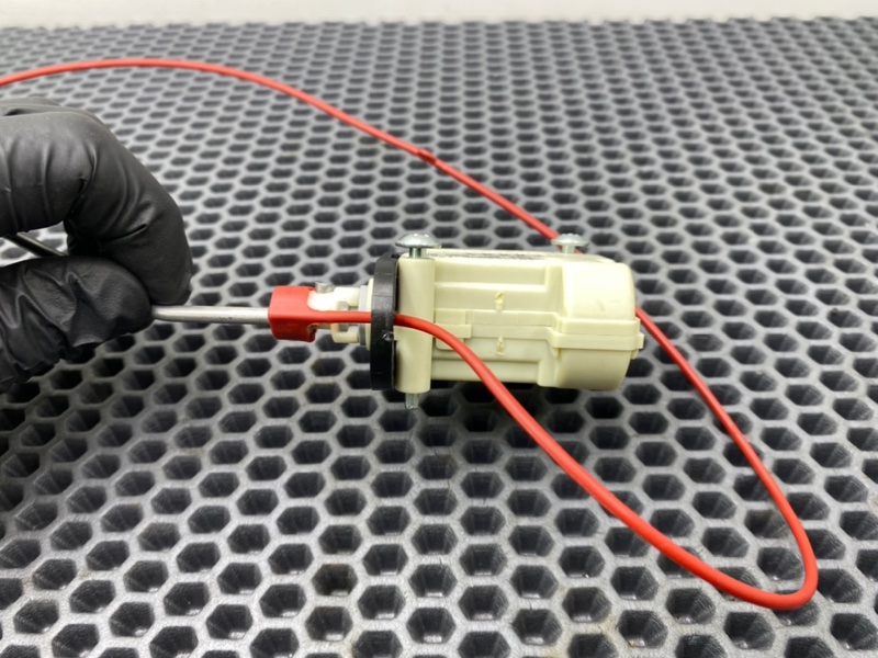 Активатор лючка бензобака, 1300 рублей, Калининград