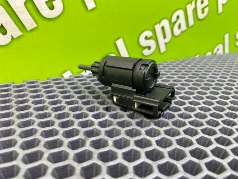 Концевик стоп-сигнала, 1600 рублей, Калининград