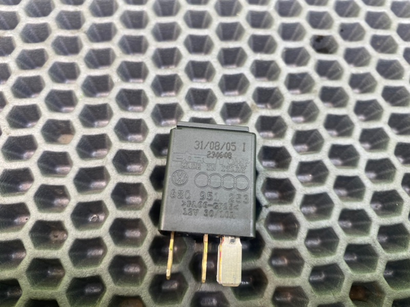 Реле, 500 рублей, Калининград