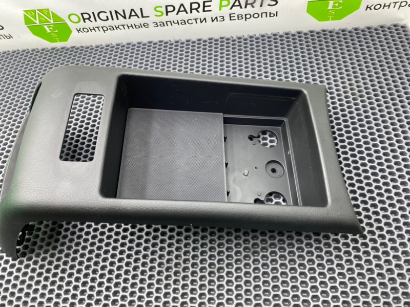 Центральная консоль, 1900 рублей, Калининград