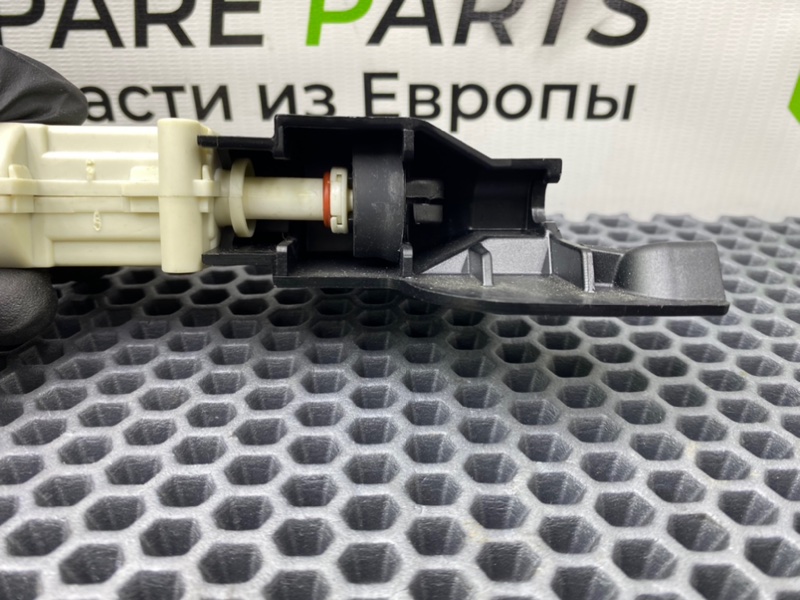 Замок бардачка, 1000 рублей, Калининград