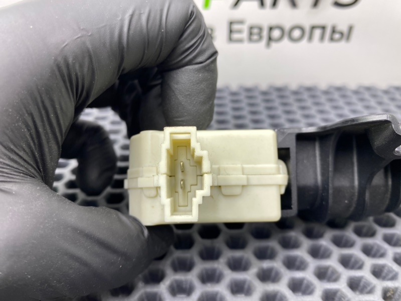 Замок бардачка, 1000 рублей, Калининград