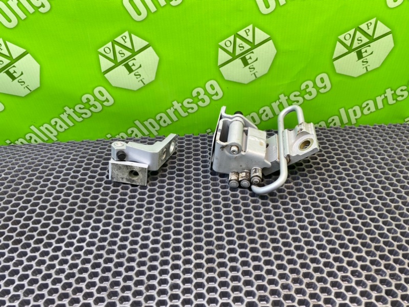 Петли дверей, 1000 рублей, Калининград